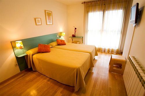 Hostal Via Lactea Бургос Экстерьер фото